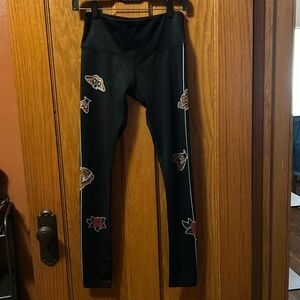 NOLI super soft yoga black workout leggings with tigers butterflies Sz S